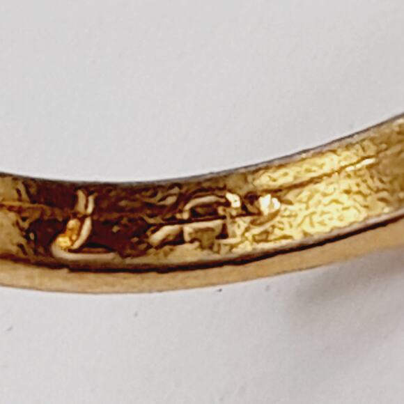 Vintage Gold Tone Ring Clear Rhinestones & Opal Glass Cabochons Size 7 - Picture 5 of 9